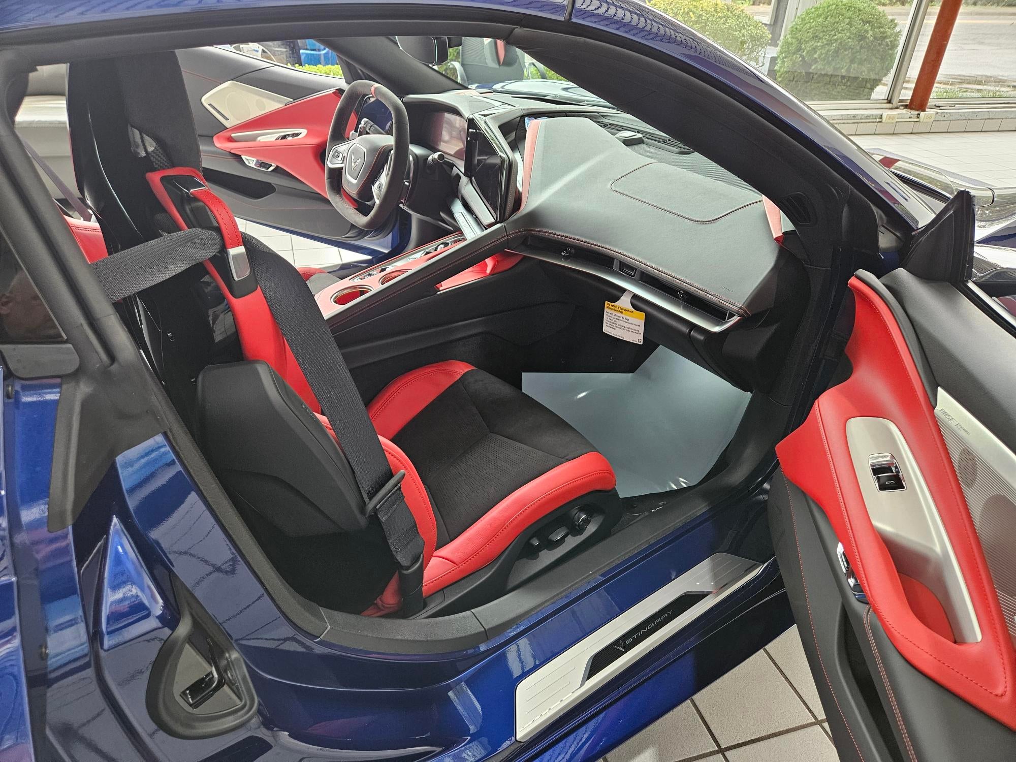 2027 Chevrolet Corvette Stingray 2LT