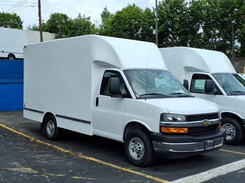 2026 Chevrolet Express Cutaway 3500 1WT