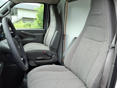 2026 Chevrolet Express Cutaway 3500 1WT