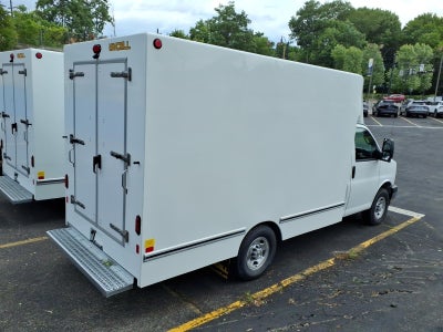 2026 Chevrolet Express Cutaway 3500 1WT