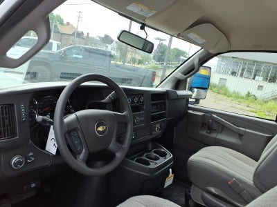 2026 Chevrolet Express Cutaway 3500 1WT