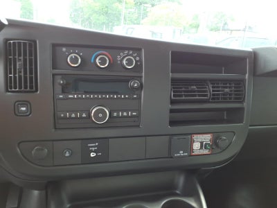 2026 Chevrolet Express Cutaway 3500 1WT