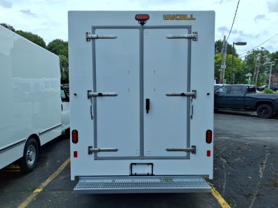 2026 Chevrolet Express Cutaway 3500 1WT