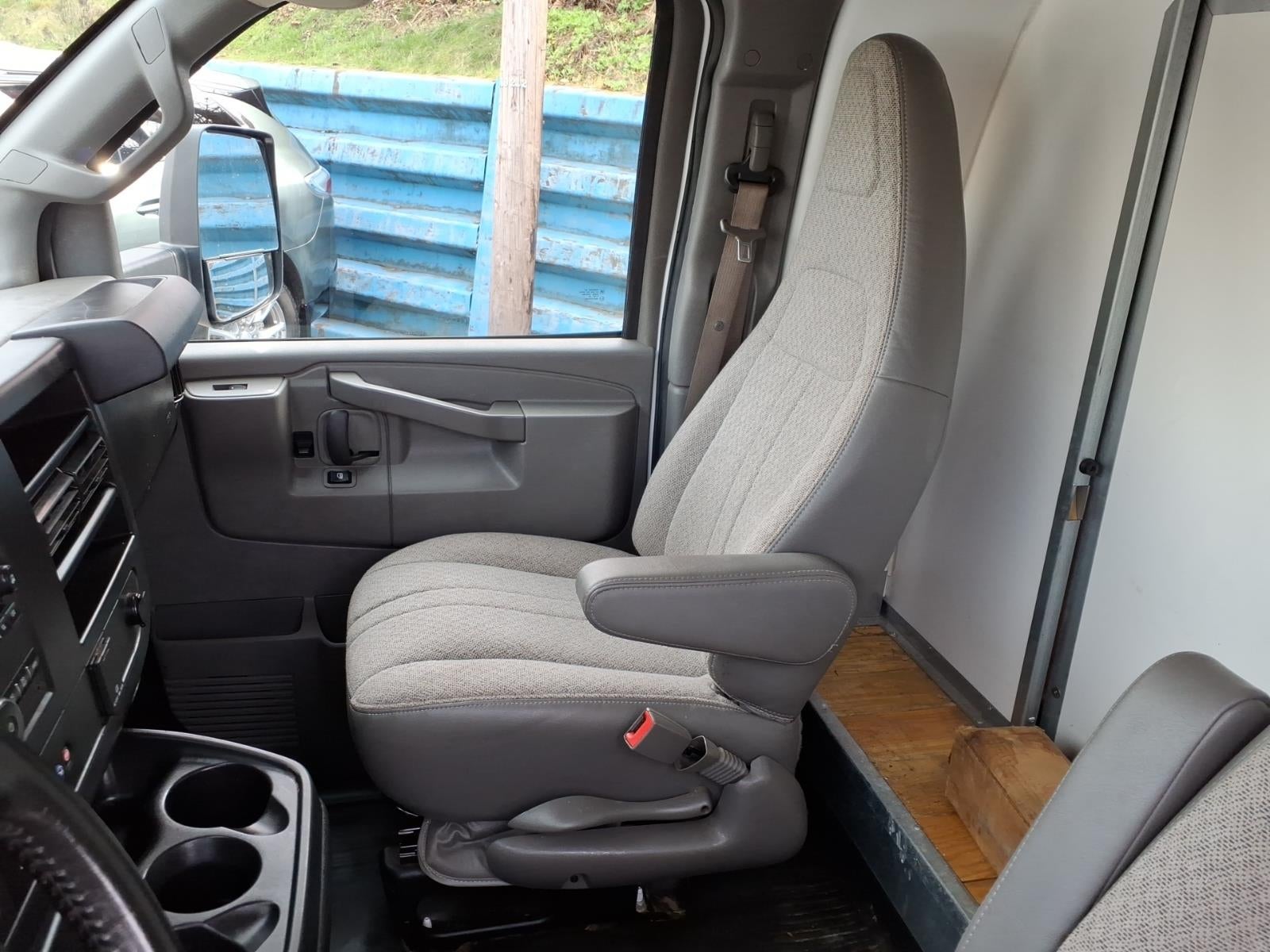 2021 Chevrolet Express Cutaway 3500 Base