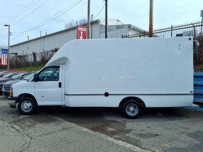 2021 Chevrolet Express Cutaway 3500 Base