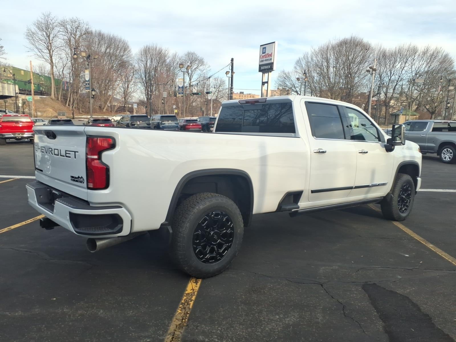 2026 Chevrolet Silverado 3500 HD High Country