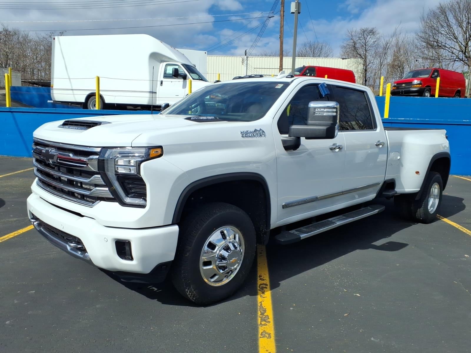 2026 Chevrolet Silverado 3500 HD High Country DRW