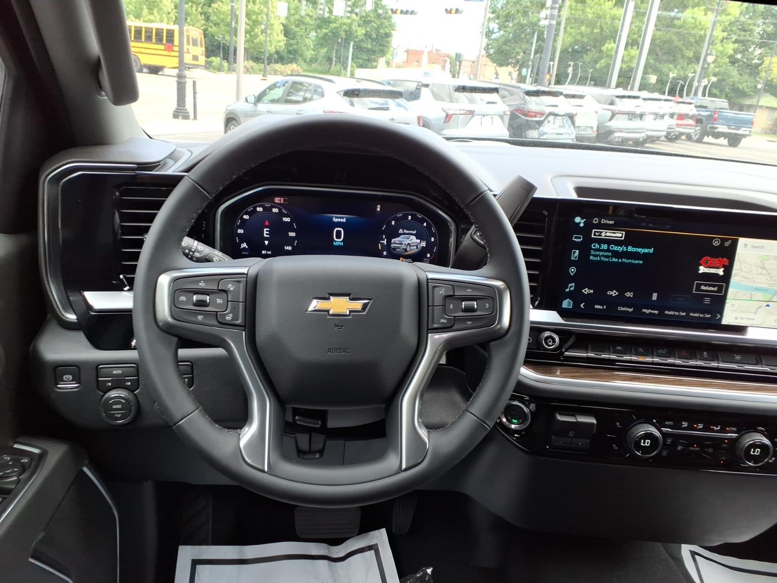 2026 Chevrolet Silverado 1500 LT (2FL)