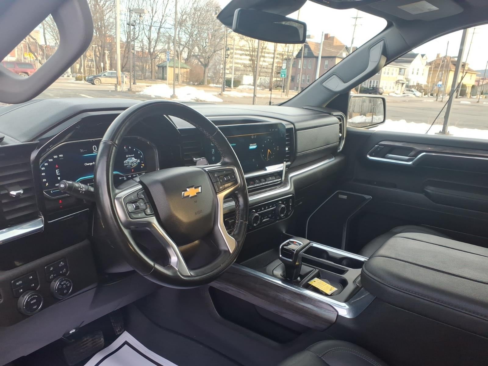 2024 Chevrolet Silverado 1500 LTZ