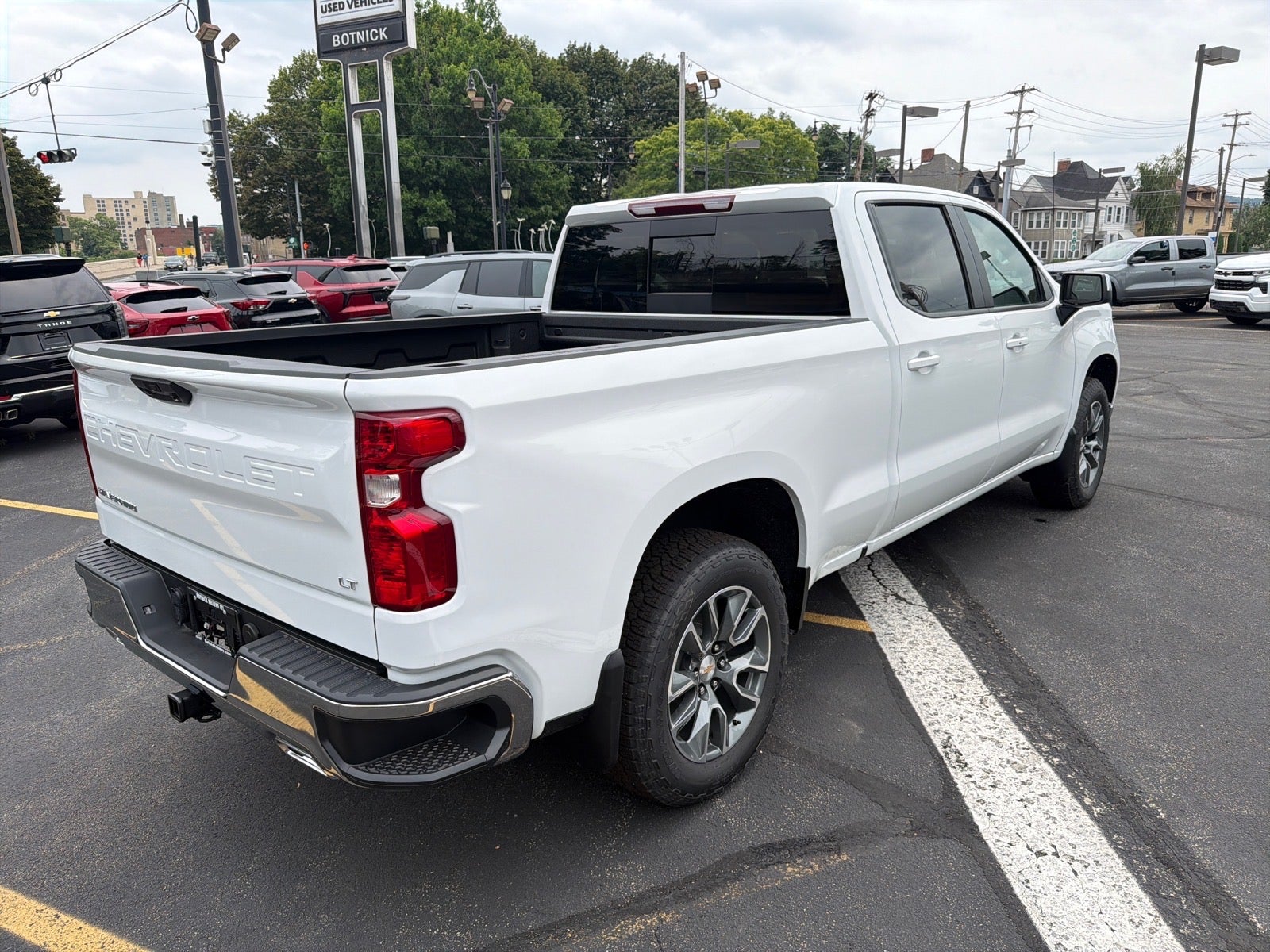 2026 Chevrolet Silverado 1500 LT - Photo 6