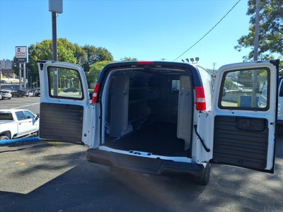 2025 Chevrolet Express Cargo 3500 WT