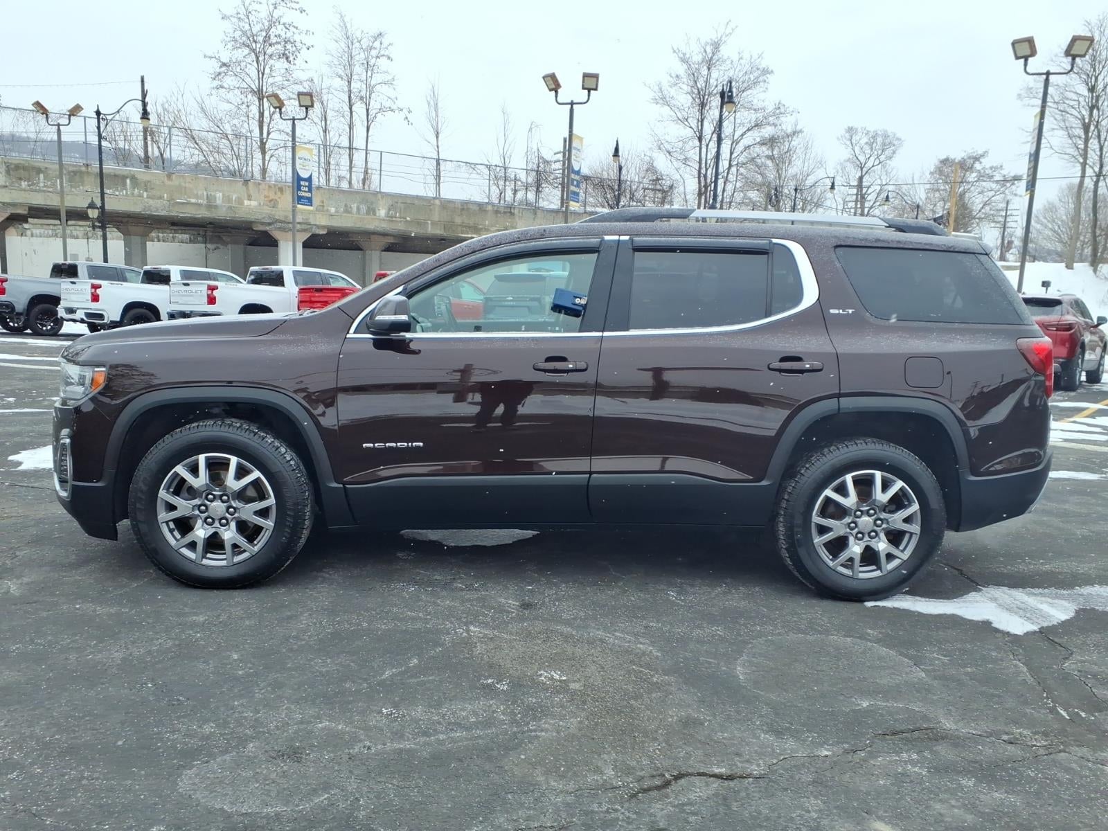 2020 GMC Acadia SLT