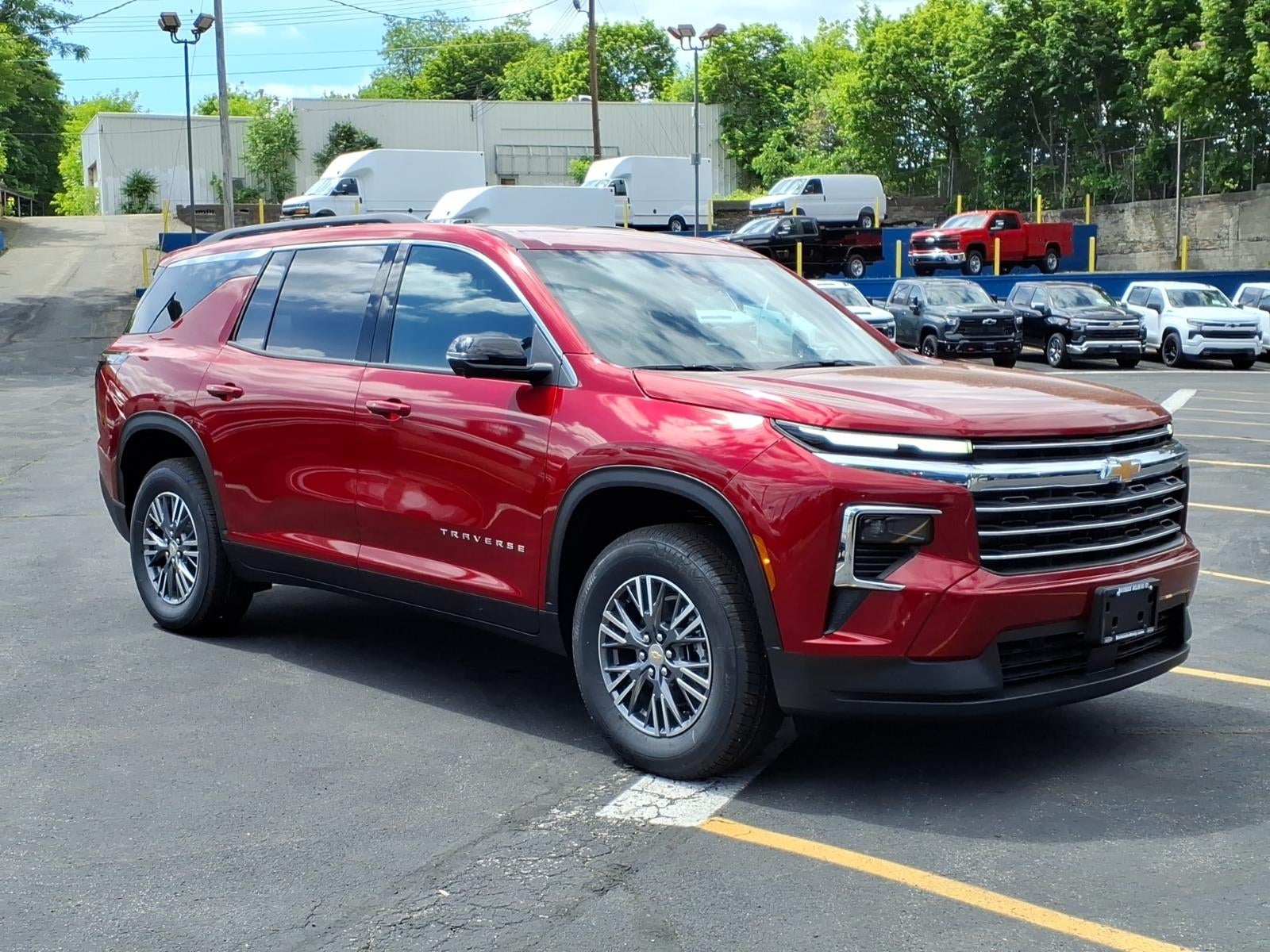 2026 Chevrolet Traverse LT