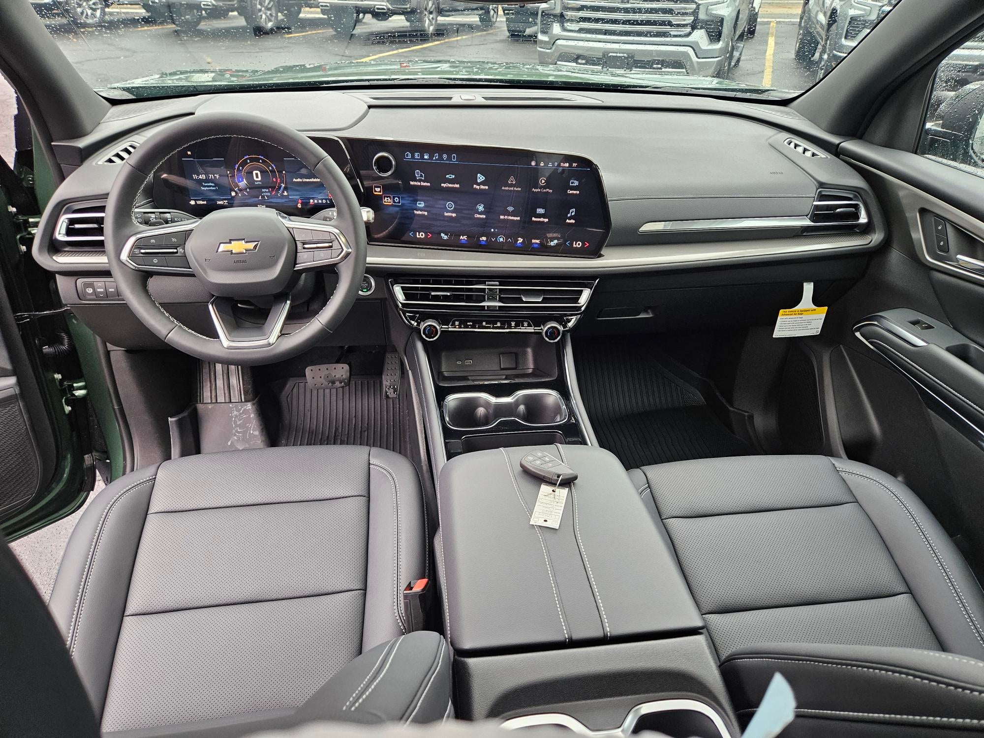 2027 Chevrolet Traverse LT
