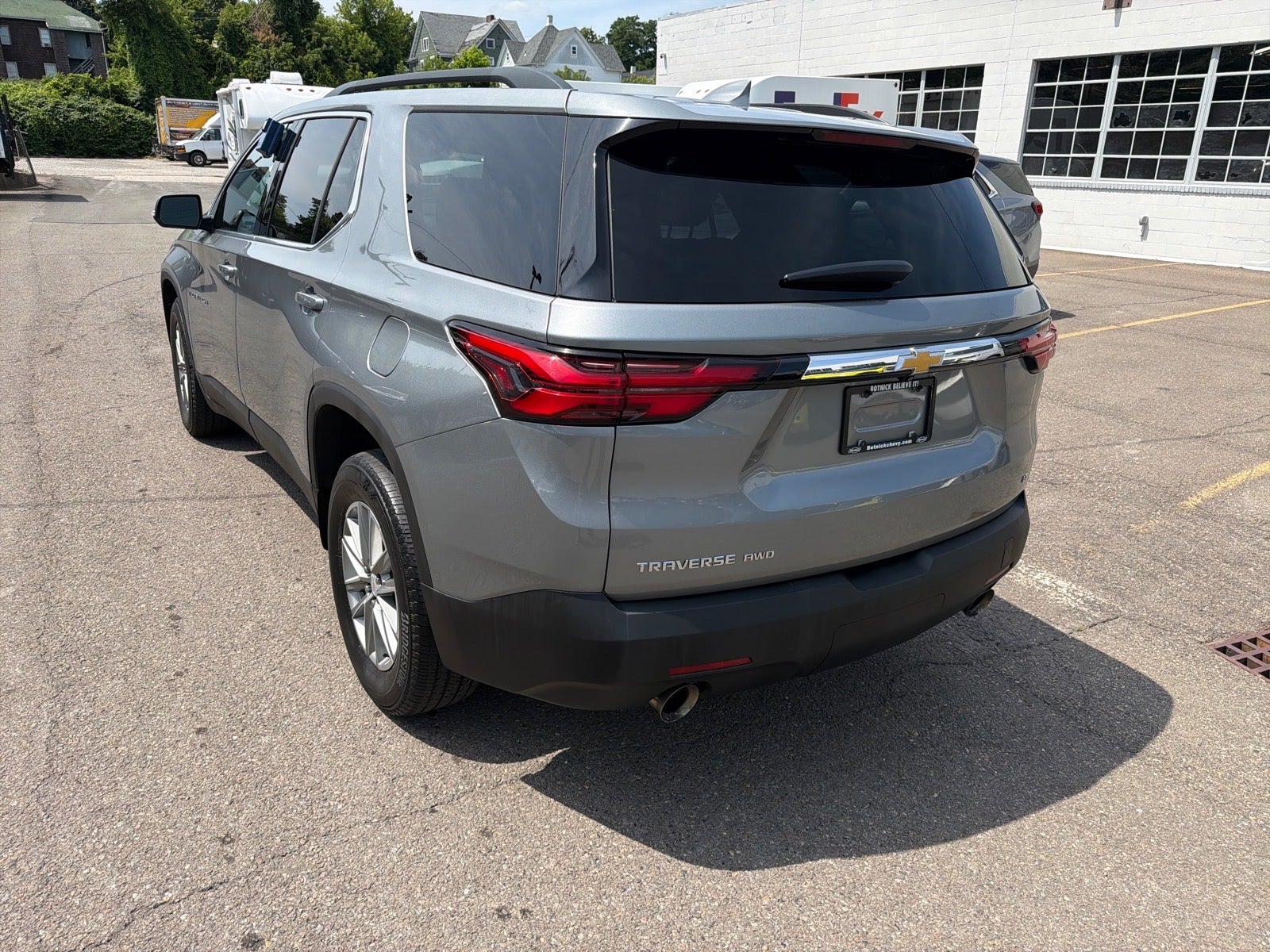 2023 Chevrolet Traverse LT Cloth
