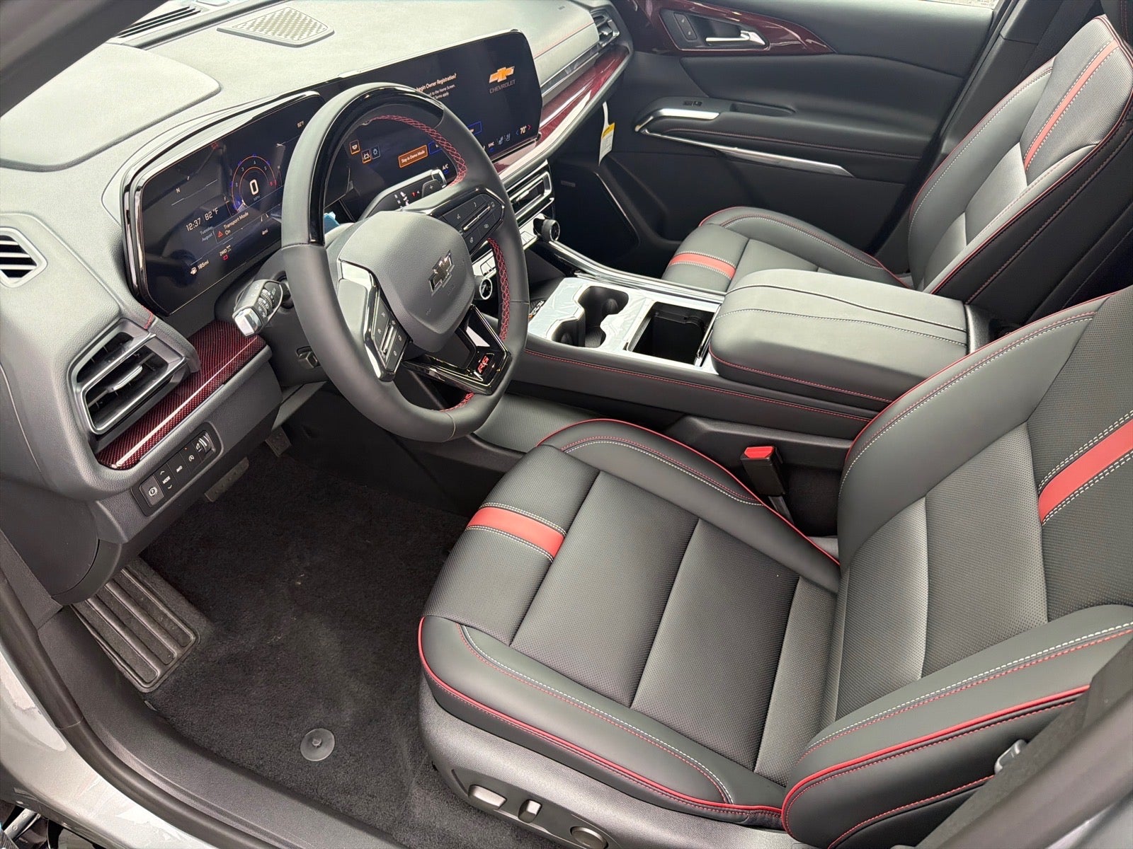 2027 Chevrolet Traverse RS