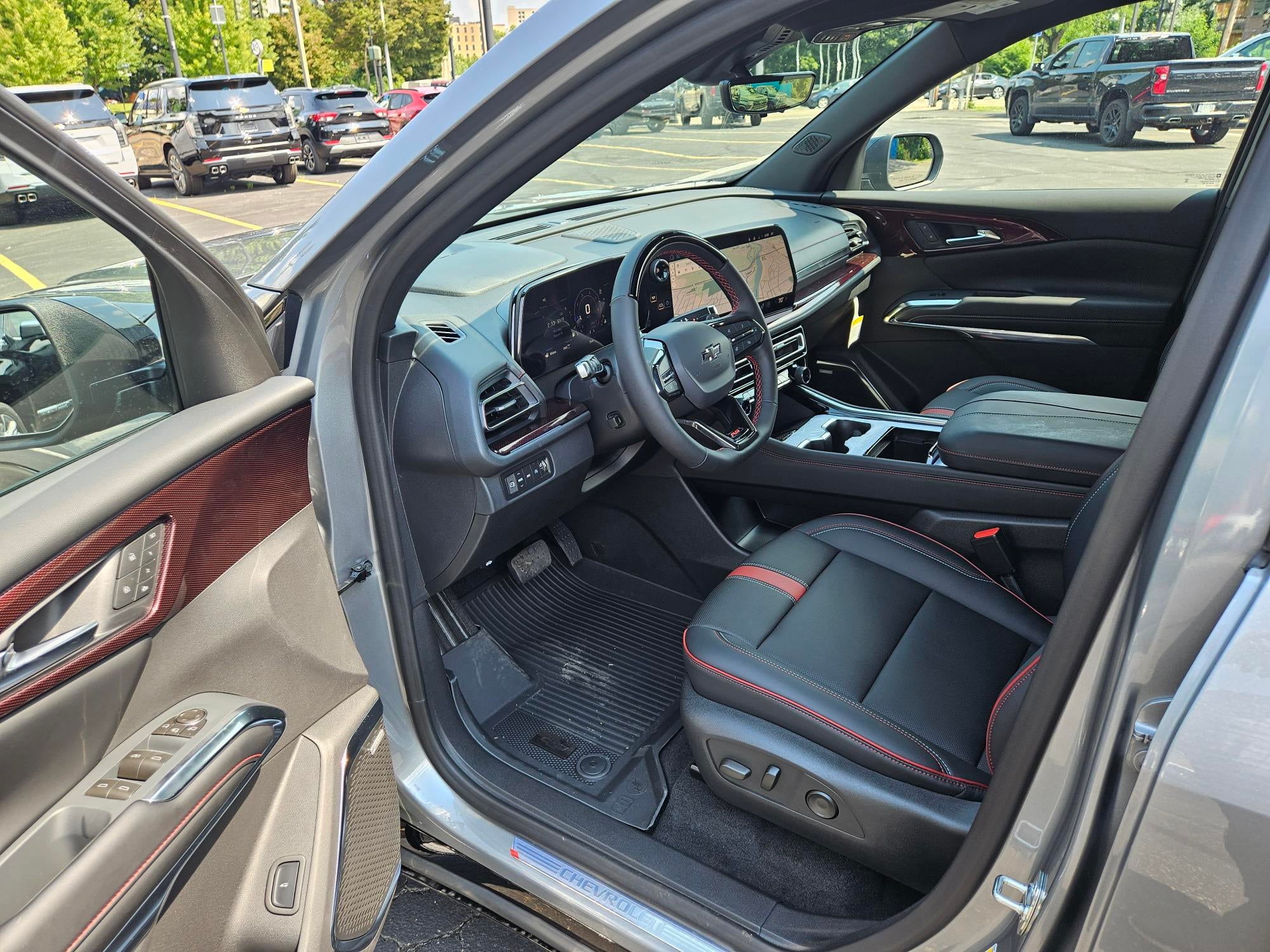 2027 Chevrolet Traverse RS