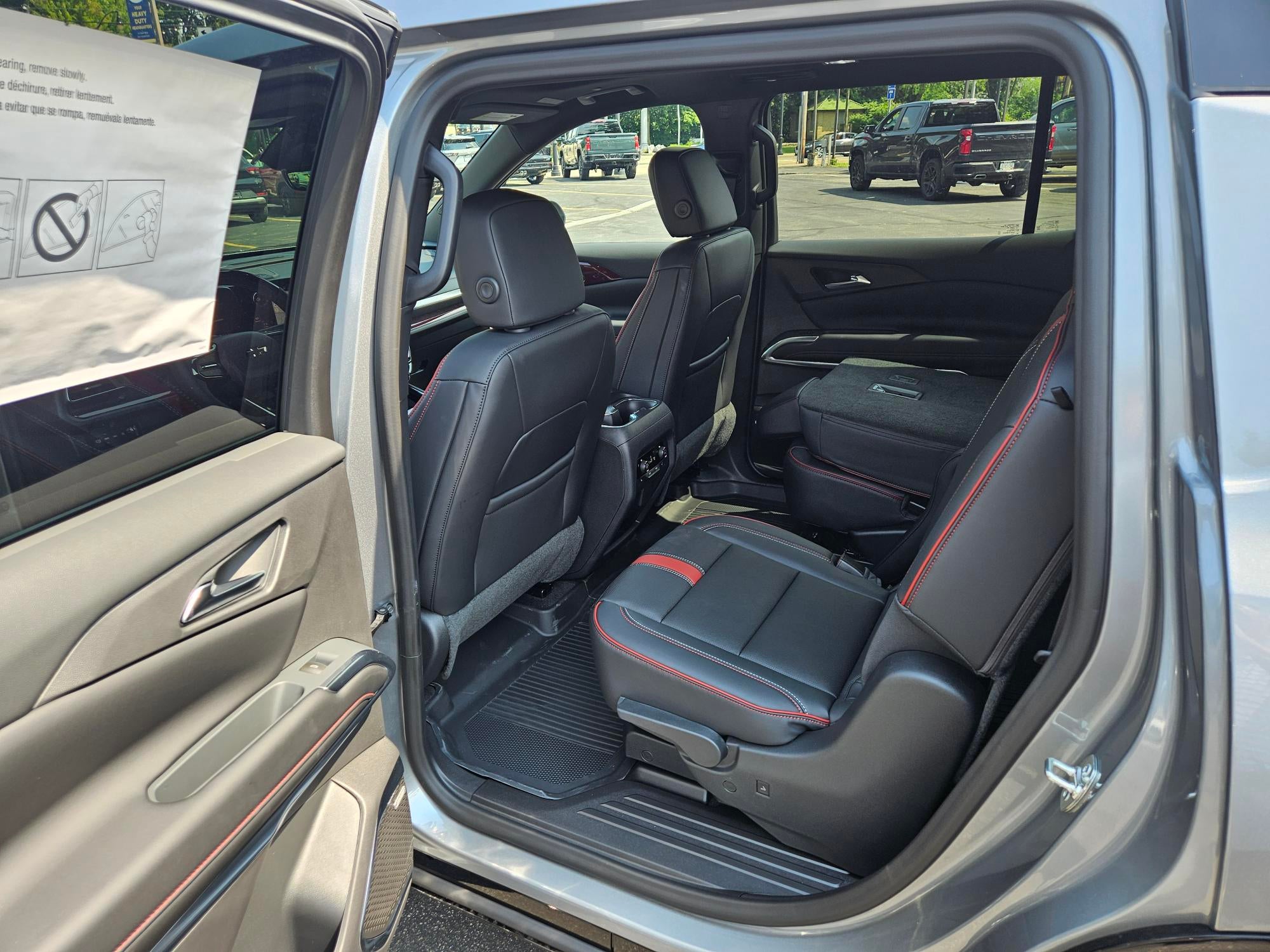 2027 Chevrolet Traverse RS