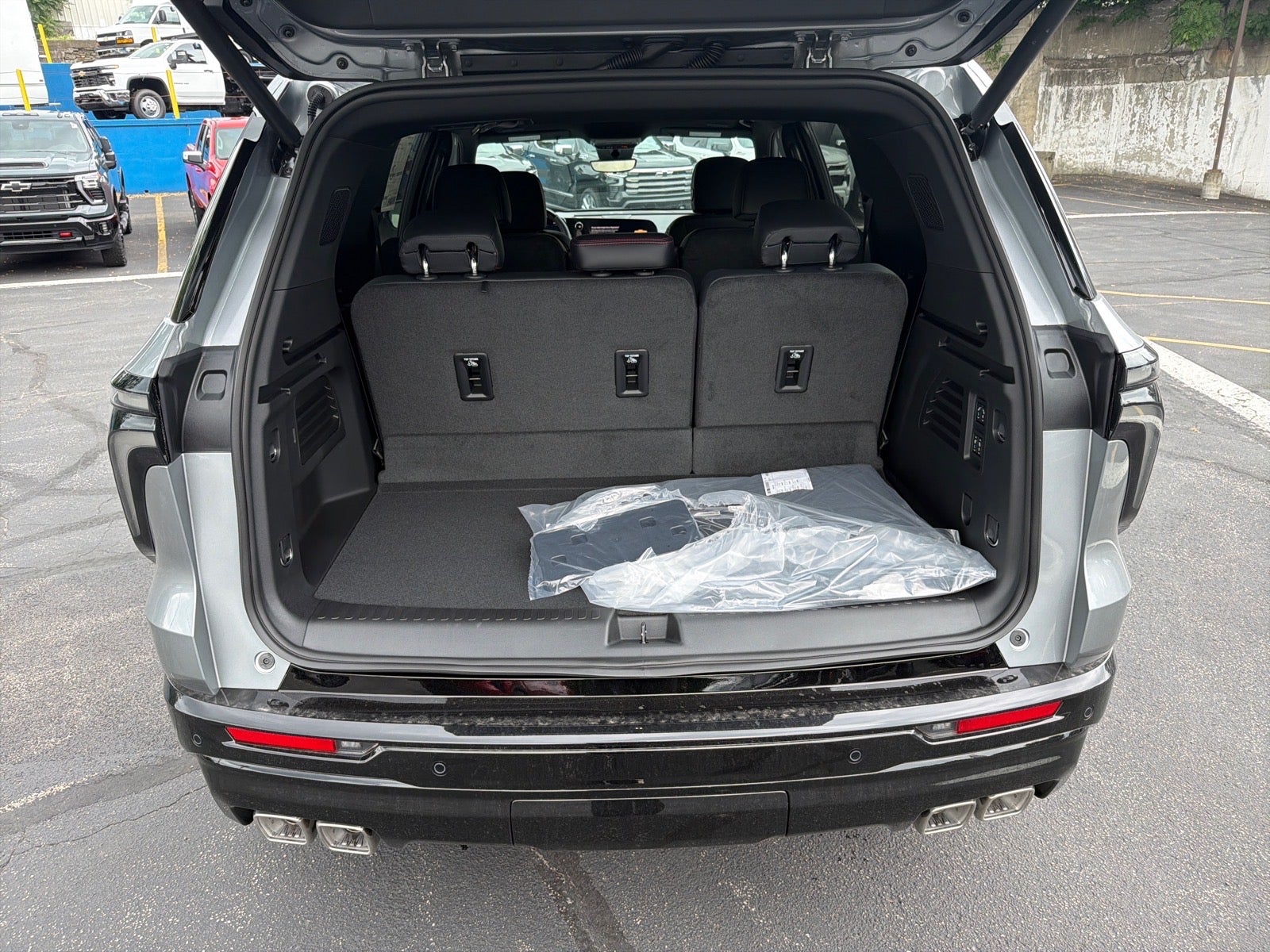 2027 Chevrolet Traverse RS