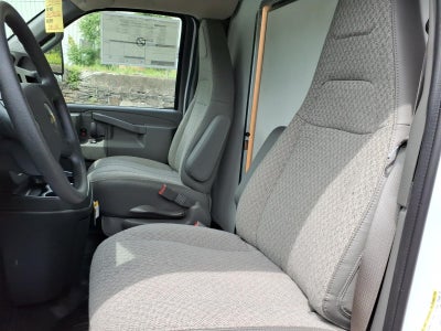2026 Chevrolet Express Cutaway 3500 1WT