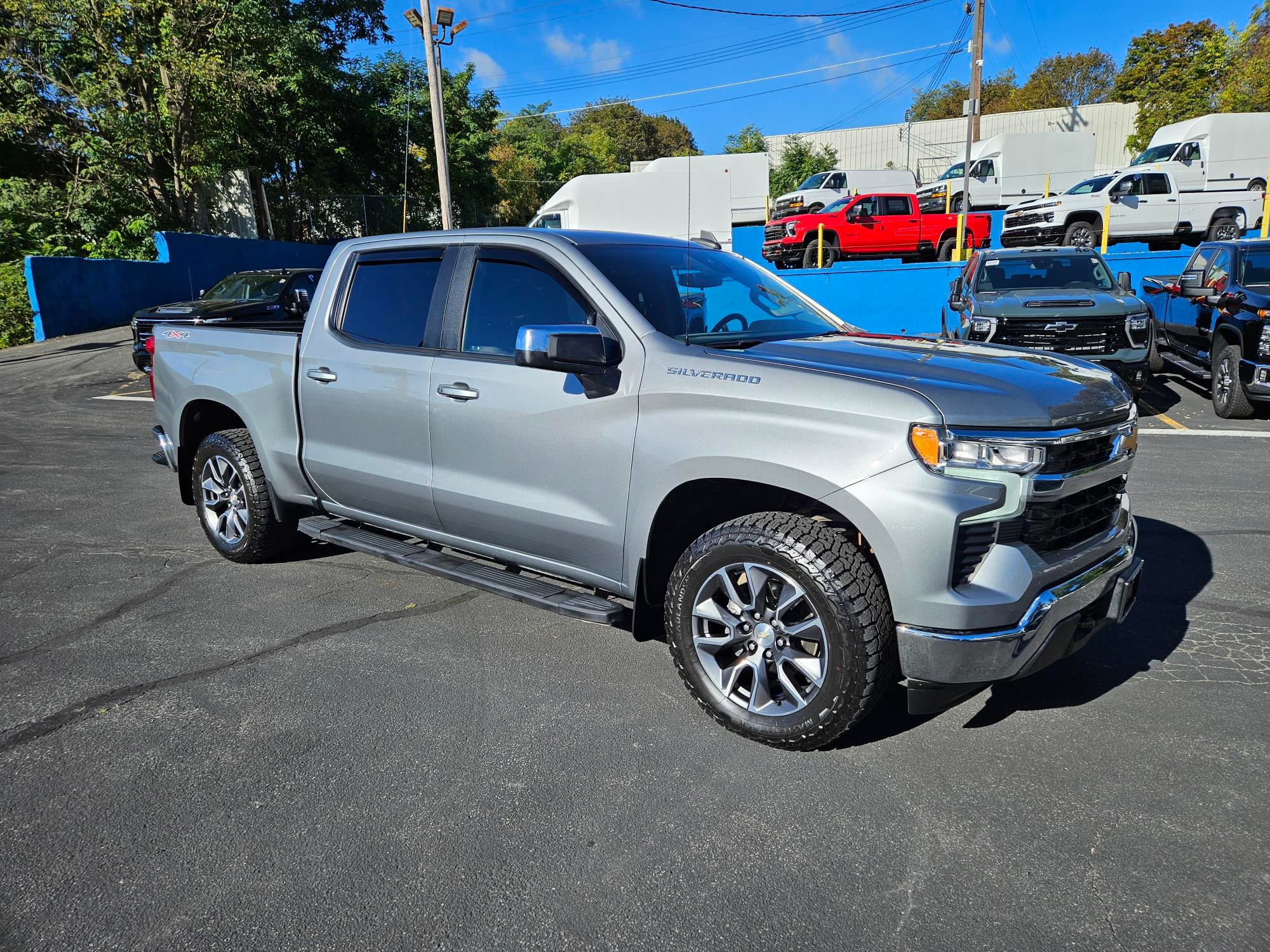 2023 Chevrolet Silverado 1500 LT