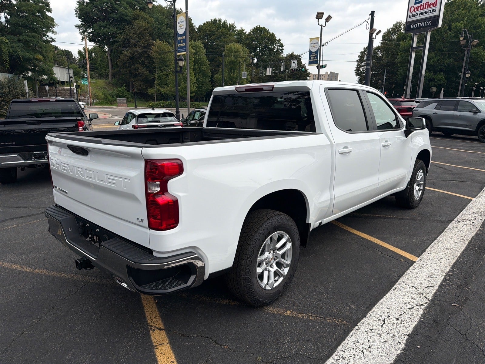 2026 Chevrolet Silverado 1500 LT