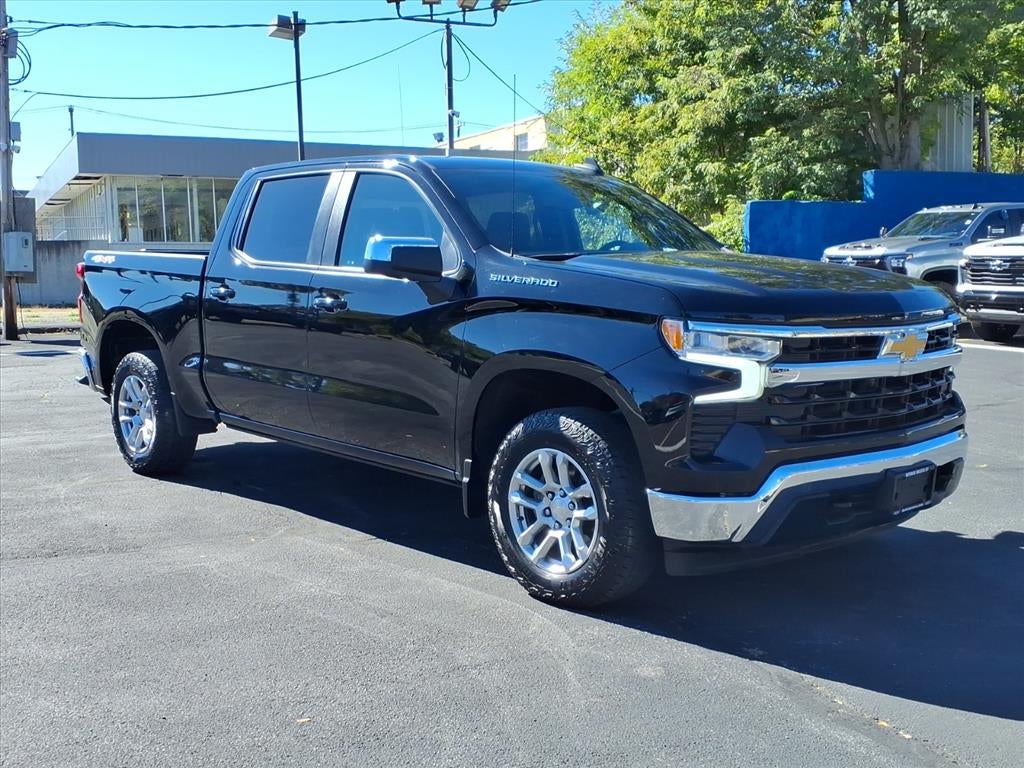 2022 Chevrolet Silverado 1500 LT (2FL)