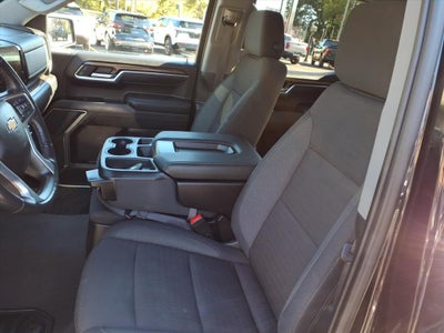 2022 Chevrolet Silverado 1500 LT (2FL)