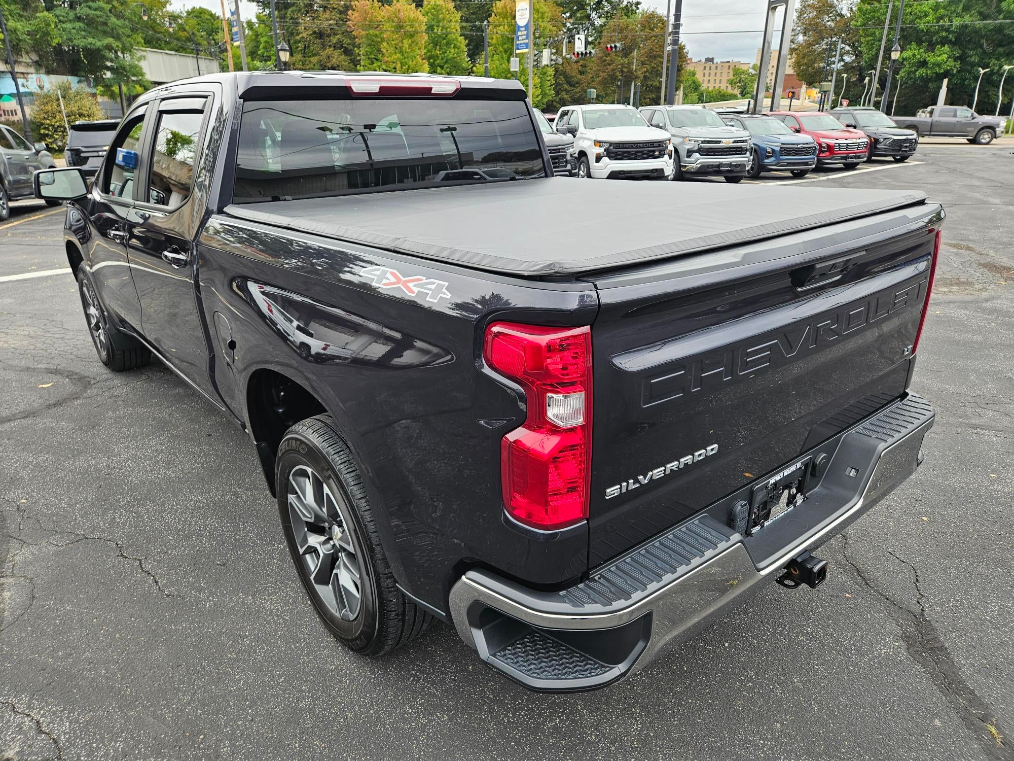 2023 Chevrolet Silverado 1500 LT