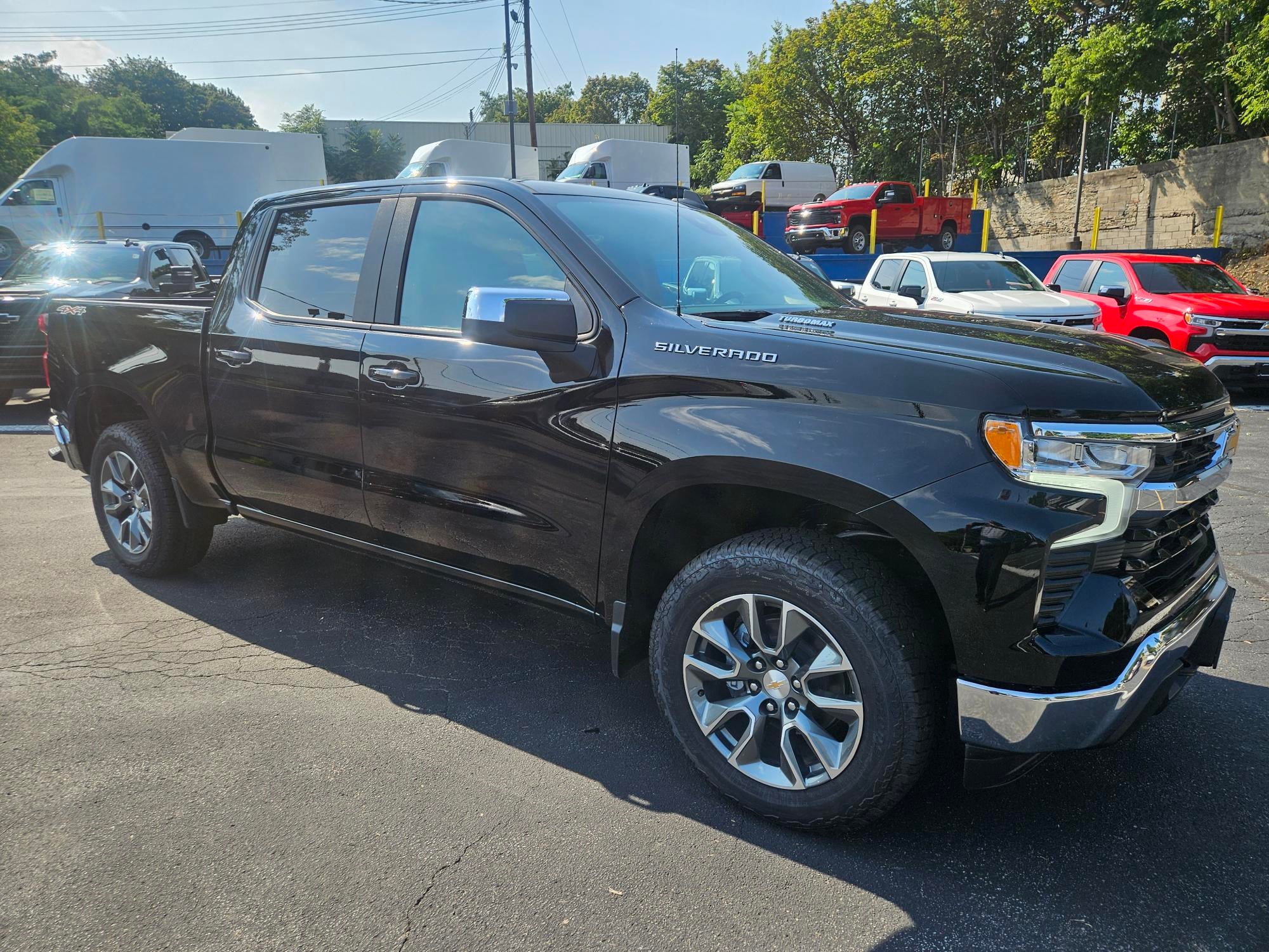 2026 Chevrolet Silverado 1500 LT (2FL)