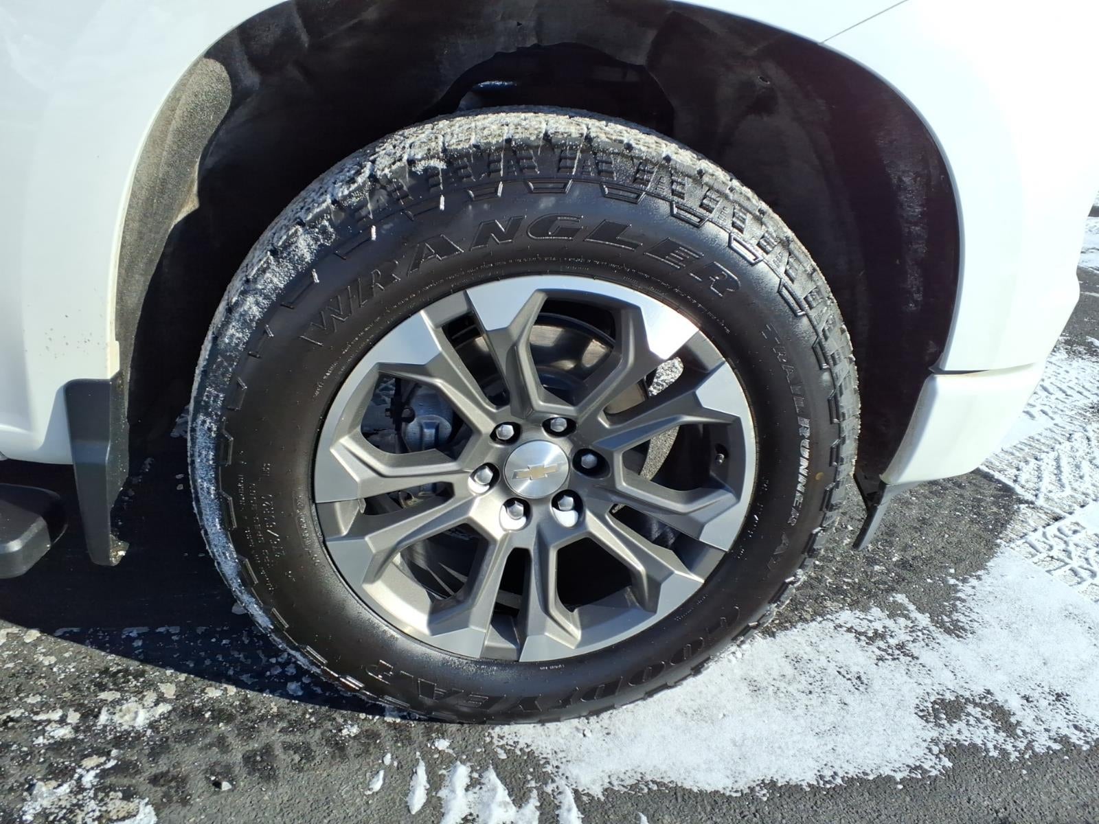 2023 Chevrolet Silverado 1500 High Country