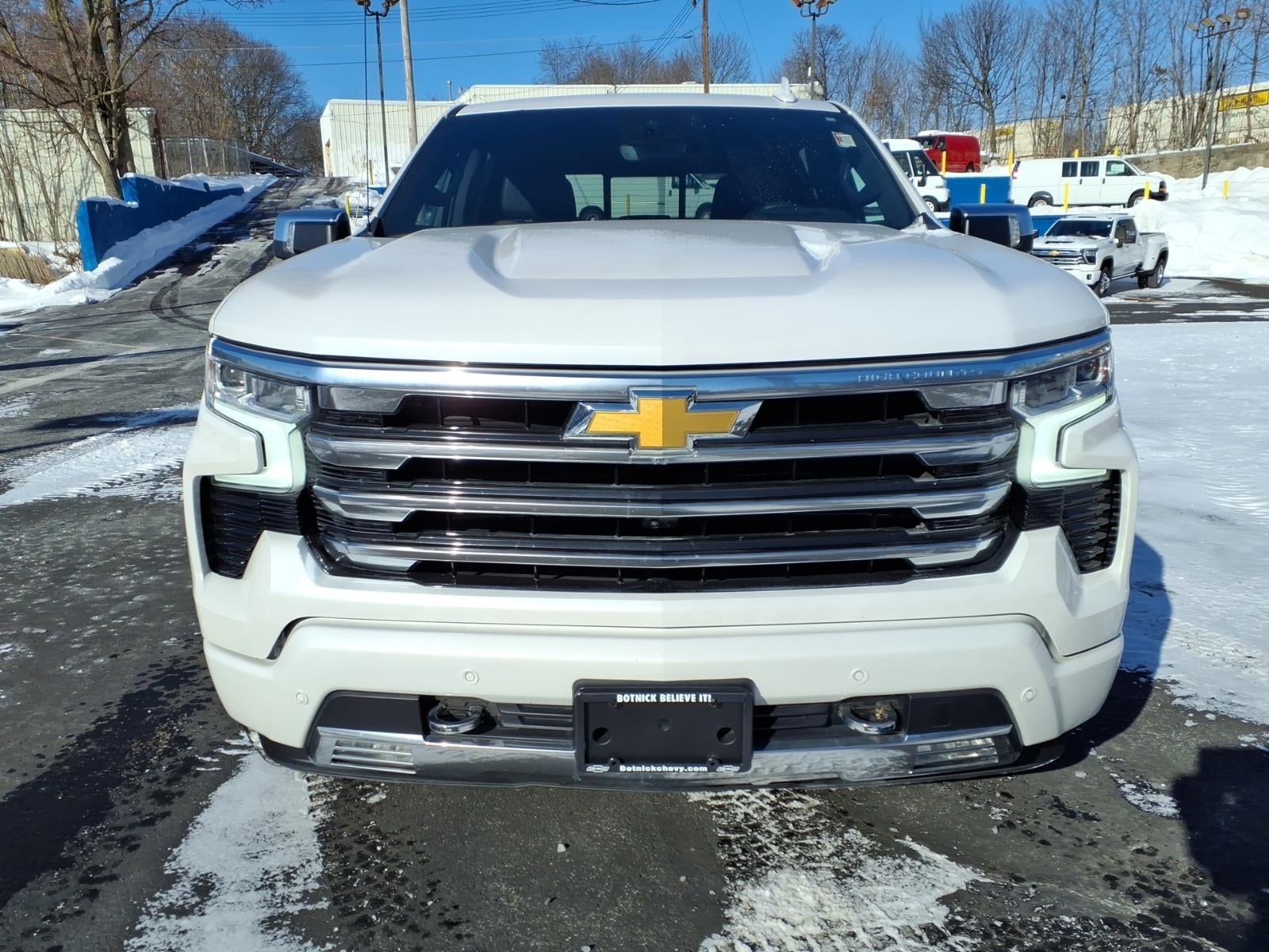 2023 Chevrolet Silverado 1500 High Country