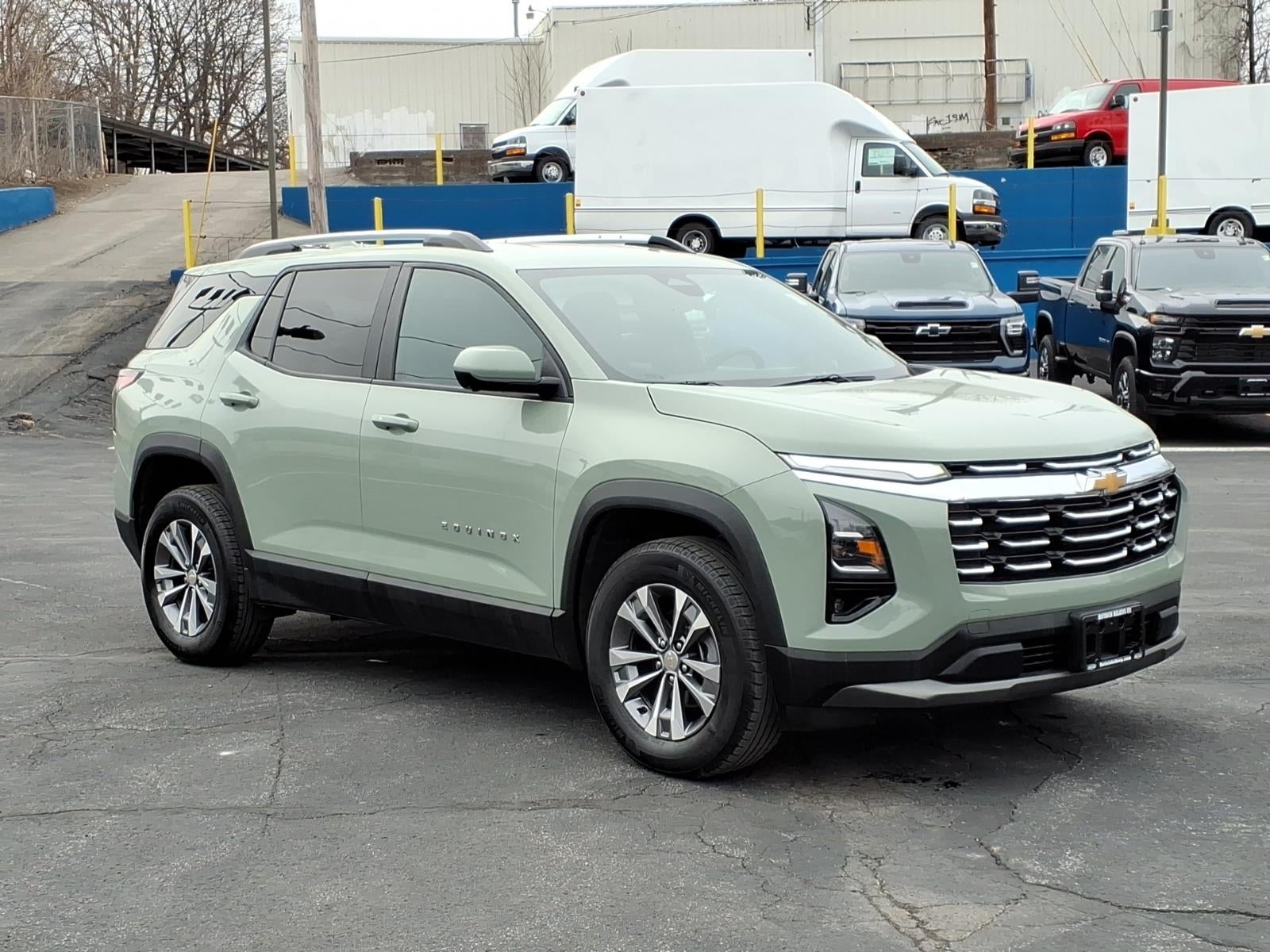 2025 Chevrolet Equinox LT