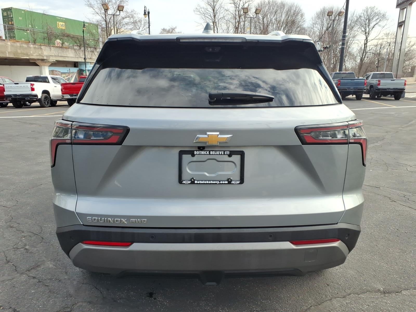 2025 Chevrolet Equinox LT