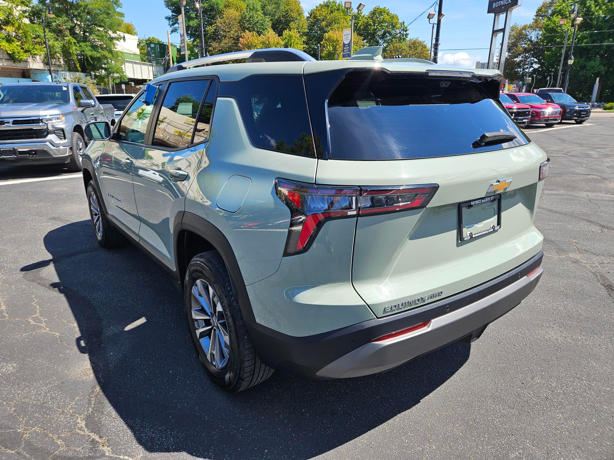 2025 Chevrolet Equinox LT