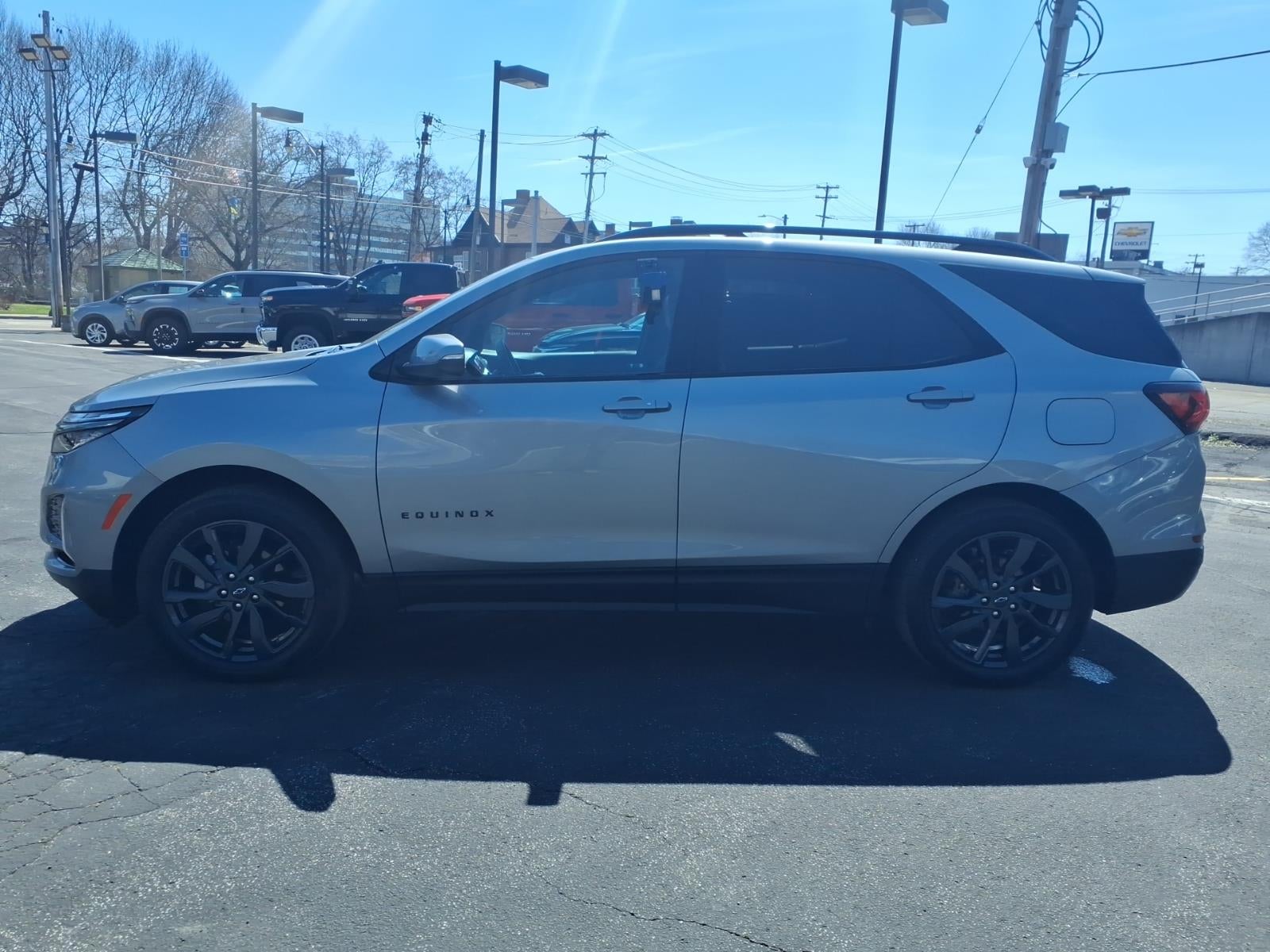 2023 Chevrolet Equinox RS